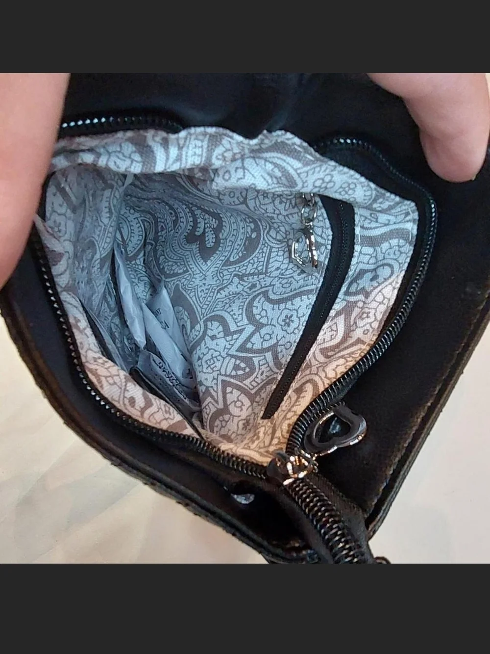 NWOT Bella Russo Black Quilted Crossbody Bag Heart Charm